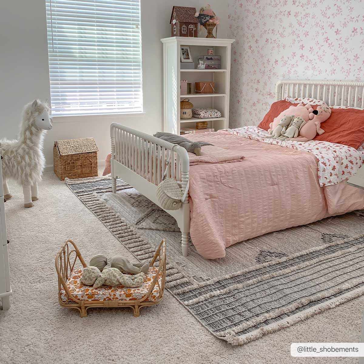 Amaga High-Low Rustic Rug