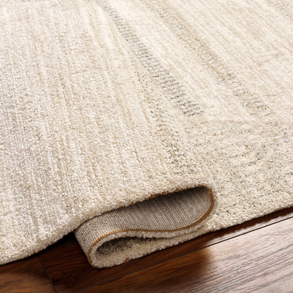 Chizu Geometric Neutral Luxe Rug
