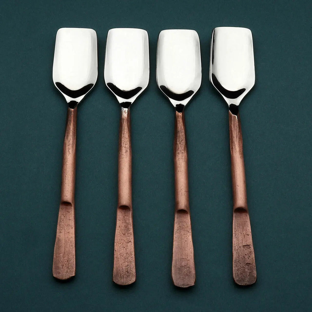 Celia Stilton Scoop 4 Pc. Set