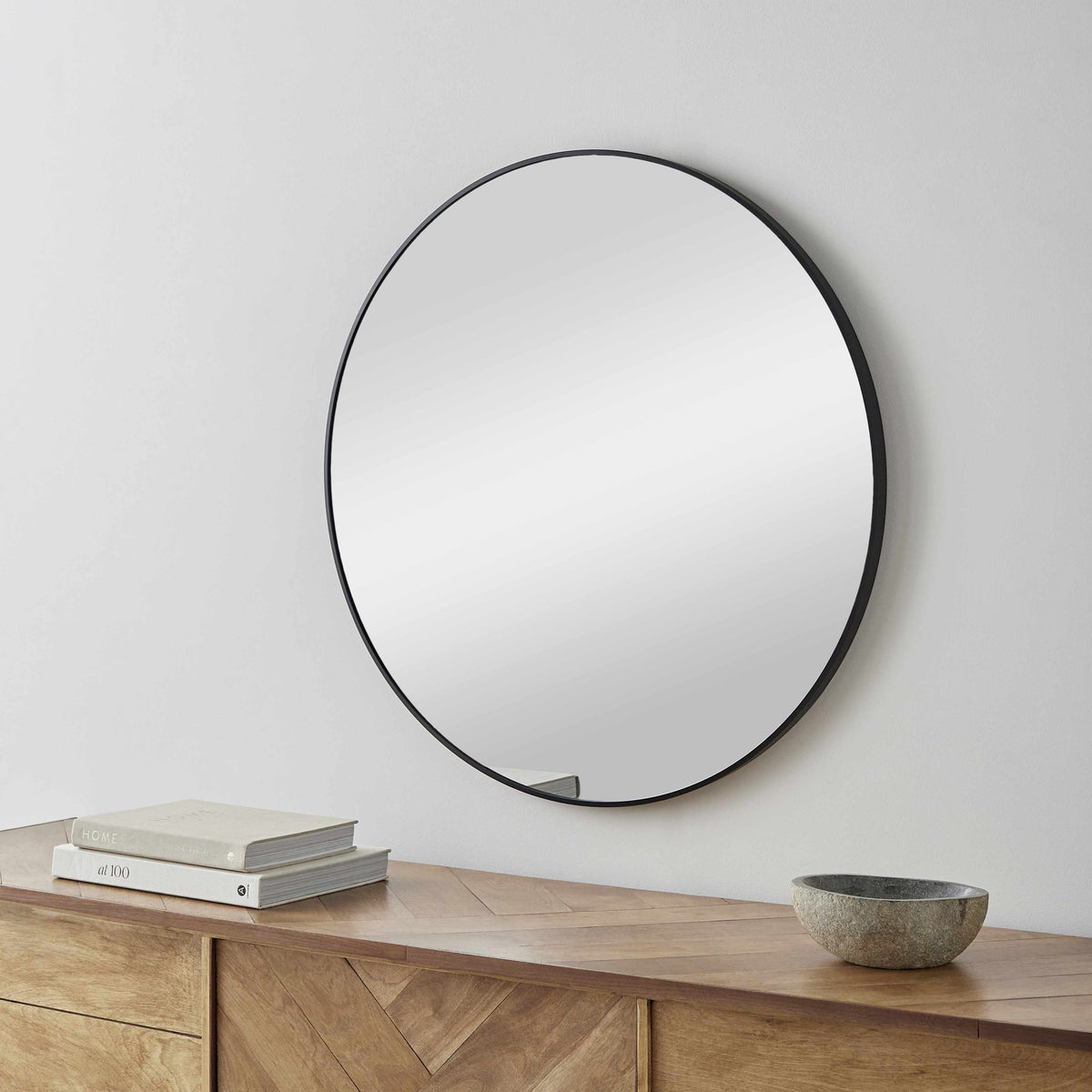 Round Mirror with Black Aluminum Frame